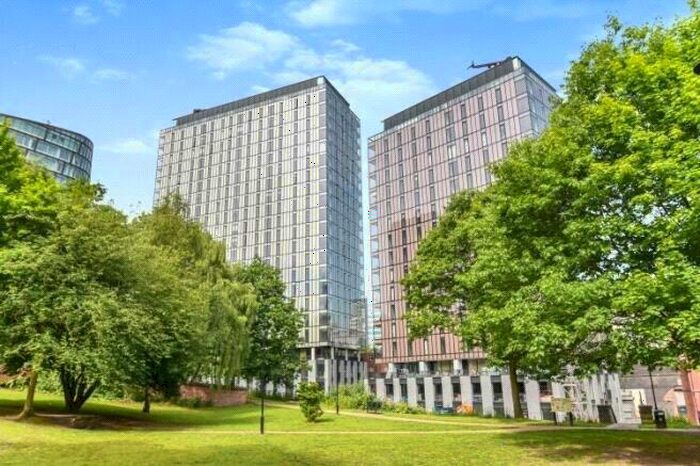 2 Bedroom Apartment To Rent In The Gate, Meadowside, Aspin Lane, Manchester City Centre, M4