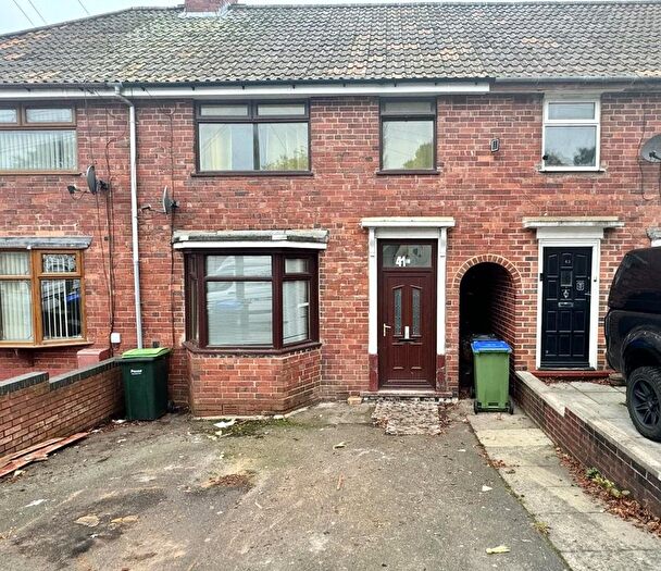 3 Bedroom Terraced House To Rent In Harvest Road, Bearwood, Smethwick, B67