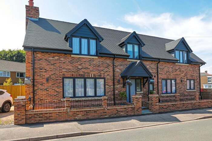 4 Bedroom Detached House For Sale In Hayward Close, Deal, Kent, CT14