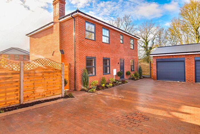 4 Bedroom Detached House For Sale In Sabre Close, Stebbing Green, CM6