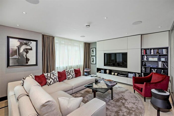 3 Bedroom Flat To Rent In Chapter Street, Westminster, London, SW1P