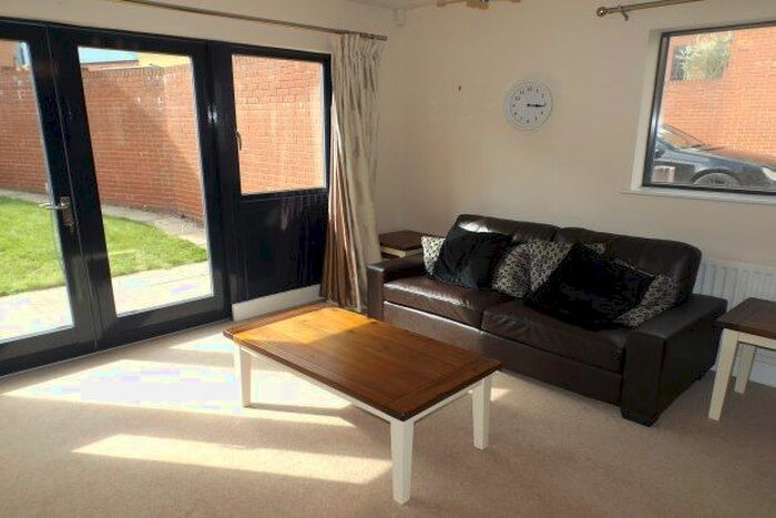 4 Bedroom Flat To Rent In Cregoe Street, Birmingham B15
