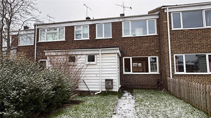 3 Bedroom Terraced House To Rent In Pinewood Park, Farnborough, GU14
