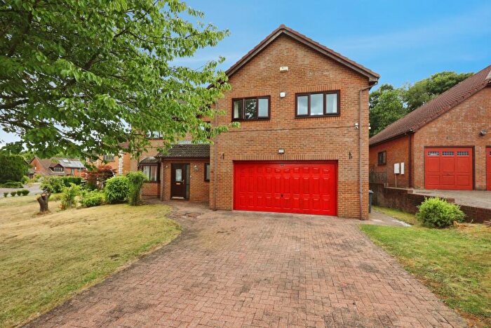 5 Bedroom Detached House For Sale In Acle Burn, Newton Aycliffe, DL5