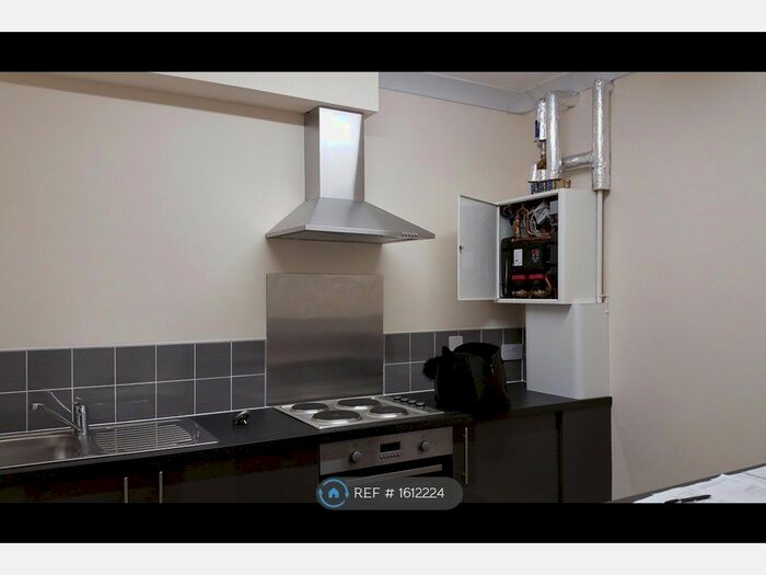 1 Bedroom Flat To Rent In Hamstead Road, Great Barr, B43