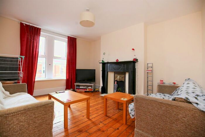4 Bedroom Maisonette To Rent In Newlands Road, Jesmond NE2