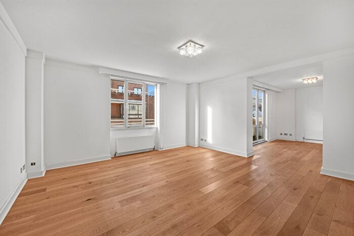 3 Bedroom Flat To Rent In One Porchester Gate, Bayswater Road, W2