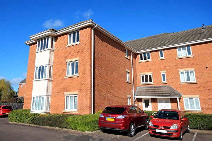 2 Bedroom Flat To Rent In Beaumont Court, Flitwick, MK45
