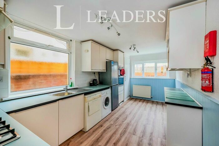 2 Bedroom Terraced House To Rent In Clive Road, Portsmouth, PO1