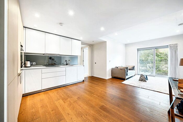 1 Bedroom Flat For Sale In Columbia Gardens, Lillie Square, Fulham, SW6