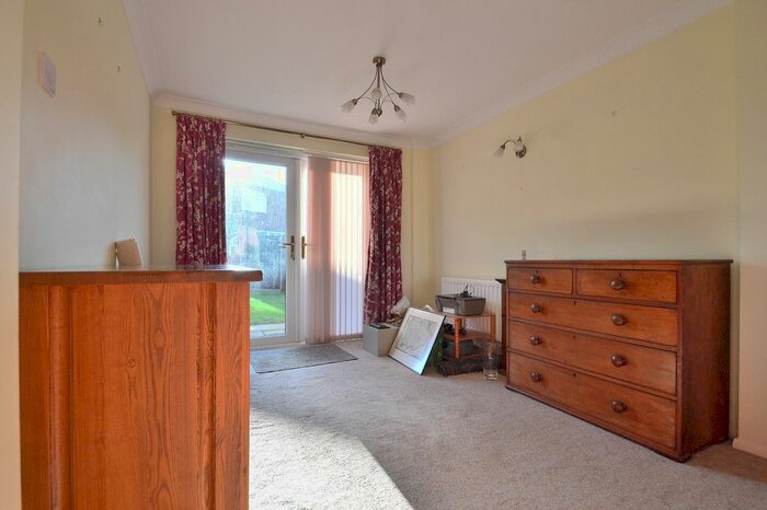 3 Bedroom Detached House For Sale In Arundel Crescent, Eynesbury, St. Neots PE19