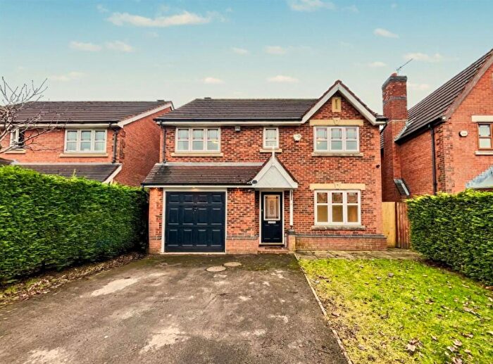 4 Bedroom Detached House To Rent In Regency Gardens, Cheadle, SK8
