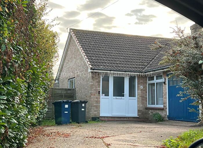3 Bedroom Detached Bungalow To Rent In Willow Close, Eynesbury, St Neots, PE19