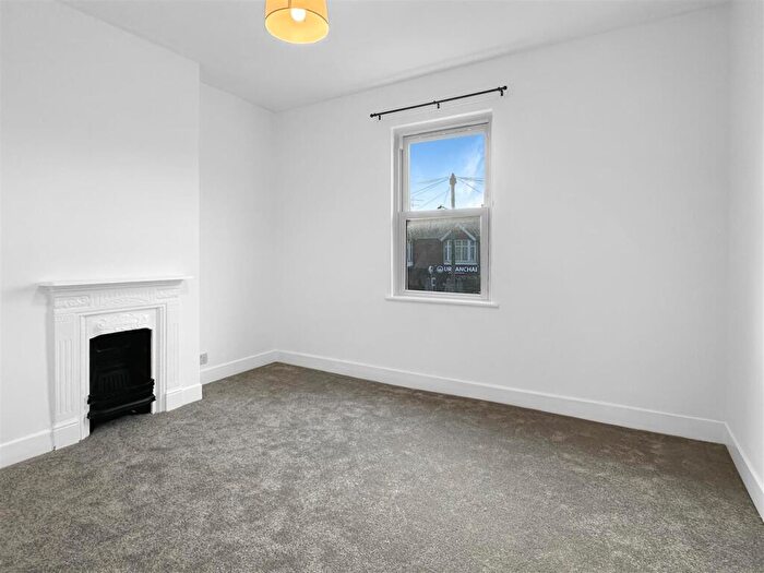 3 Bedroom Terraced House For Sale In Cherry Hinton Road, Cambridge, CB1