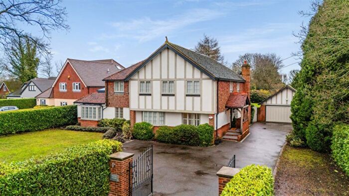 6 Bedroom House For Sale In Banstead Village, SM7