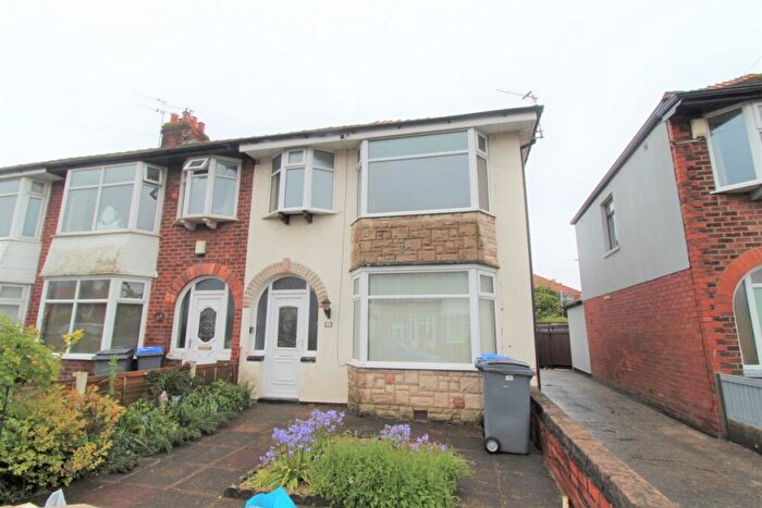 3 Bedroom Terraced House To Rent In Rosedale Avenue, Blackpool, FY4