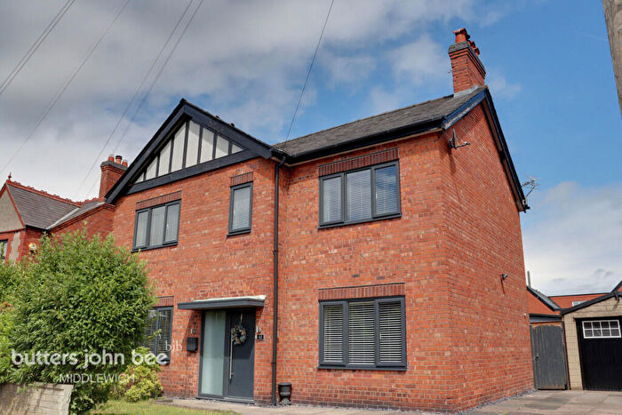 4 Bedroom Detached House For Sale In St Anns Road, Middlewich, CW10