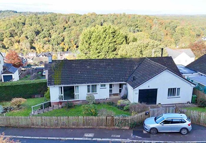 3 Bedroom Bungalow For Sale In Dean View, Ruspidge, GL14