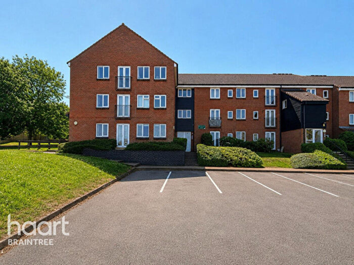 1 Bedroom Apartment For Sale In Mountbatten Road, Braintree, CM7