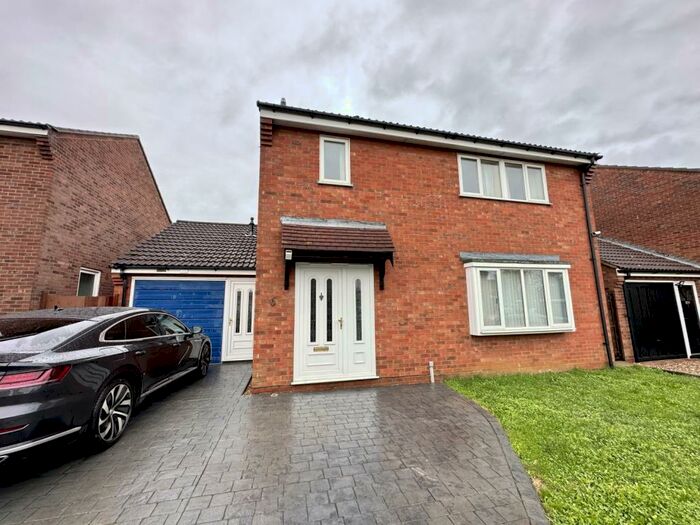 Houses to rent in Bacton Road, IP14, Suffolk