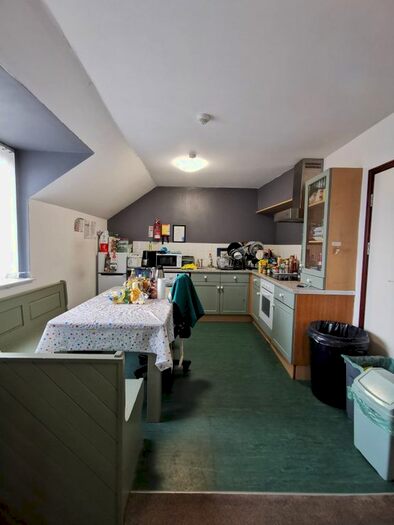 6 Bedroom Property To Rent In Francis Street, Brynmill, Swansea, SA1