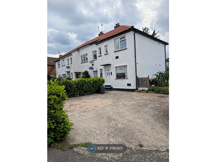 2 Bedroom Maisonette To Rent In West End Lane, Harlington, Hayes, UB3