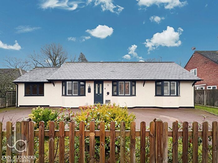4 Bedroom Detached Bungalow For Sale In Chapel Road, Tiptree, CO5