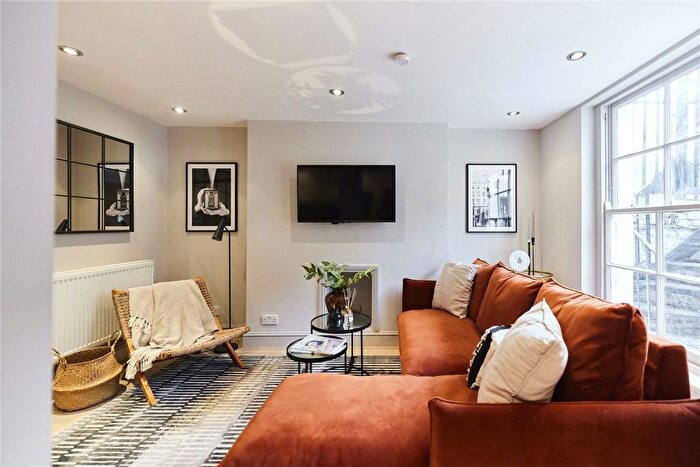1 Bedroom Flat For Sale In Amwell Street, London, EC1R