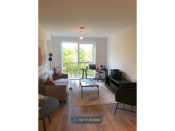 1 Bedroom Flat To Rent In Curton Close, Edgware, HA8