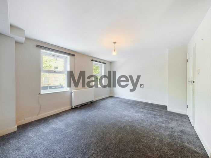 1 Bedroom Flat To Rent In Lower Road, London, SE16