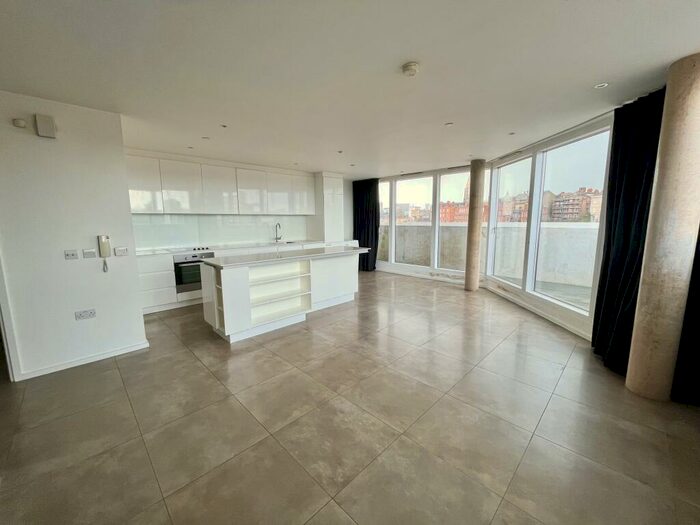 2 Bedroom Penthouse To Rent In Nottingham One, City Centre, NG1