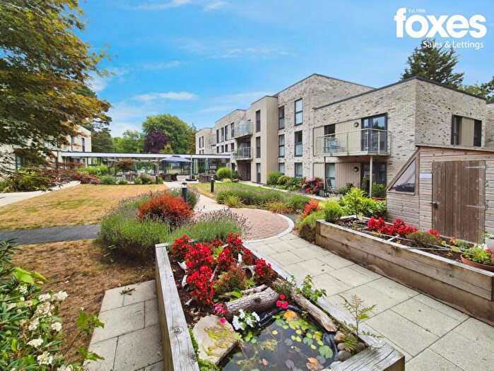 2 Bedroom Flat To Rent In Greenhaven, - Lindsay Road, Poole, Dorset, BH13