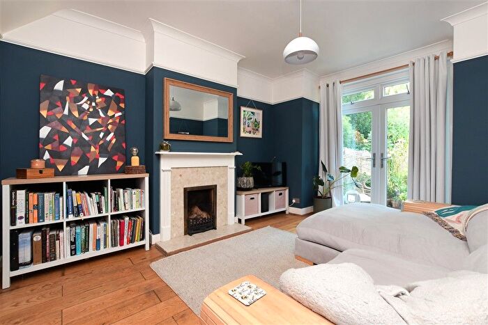 2 Bedroom Terraced House For Sale In Collingwood Road, Sutton, Surrey, SM1