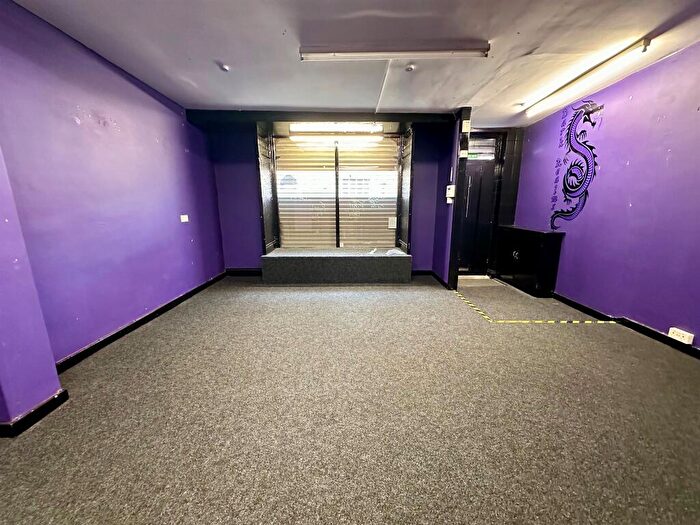 2 Bedroom Flat For Sale In Market Street, Wisbech, PE13