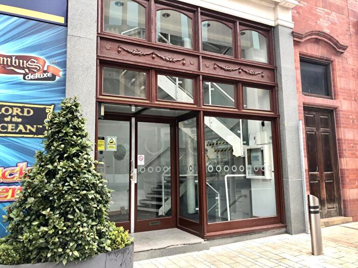 1 Bedroom Flat To Rent In Harewood Street, Leeds, LS2