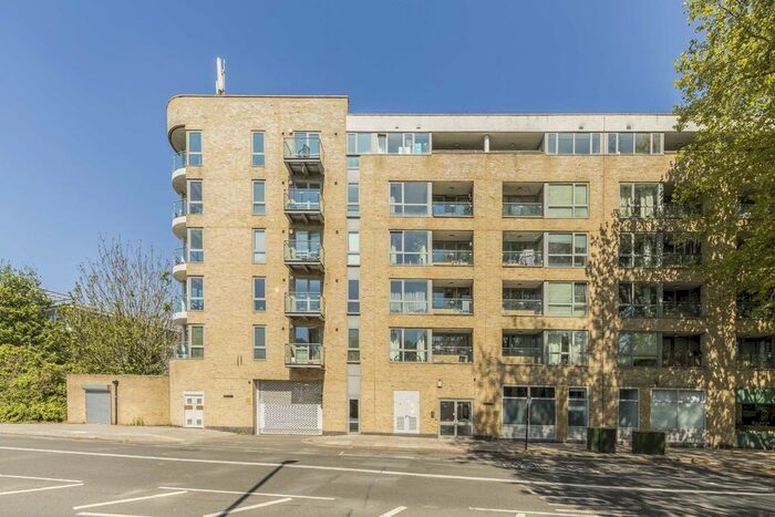 1 Bedroom Flat To Rent In Chiswick High Road, London, W4