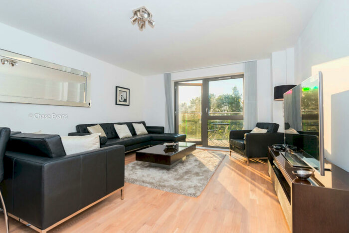 3 Bedroom Apartment To Rent In Spring Apartments, Stebondale Street, Isle Of Dogs, E14