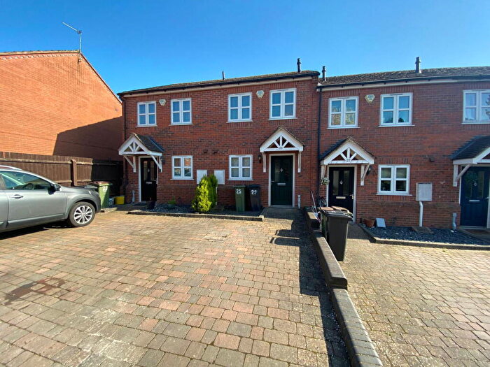2 Bedroom Terraced House For Sale In Chapel Street, Oadby, Leicester, LE2
