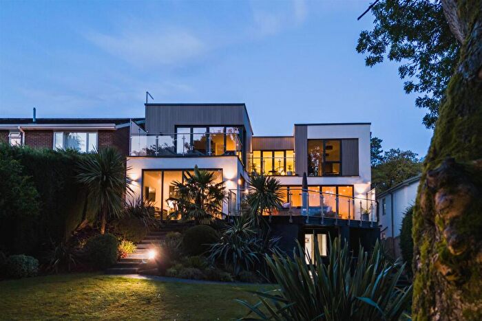 6 Bedroom Detached House For Sale In Cortworth Road, Sheffield, S11