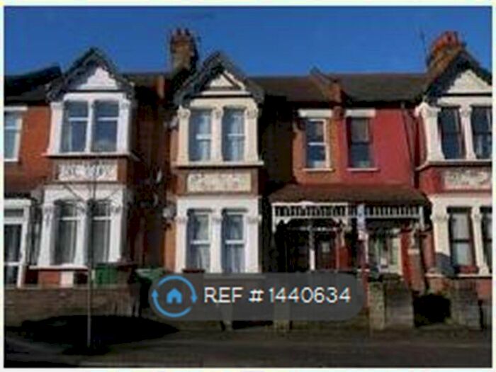 1 Bedroom Flat To Rent In Winchester Road, London, E4