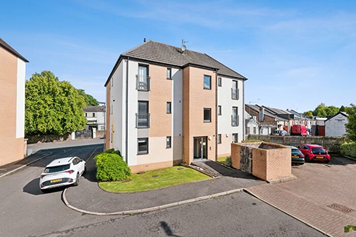 2 Bedroom Flat To Rent In Smithycroft Court, Glasgow, G33