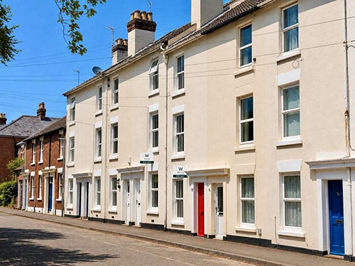 3 Bedroom Town House For Sale In College Street, Salisbury, SP1