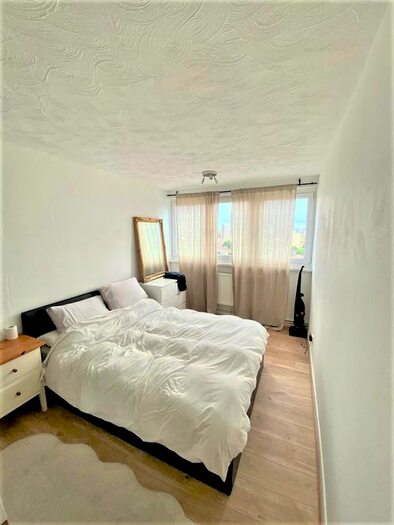 2 Bedroom Flat To Rent In Haliday House, Dalston, N1