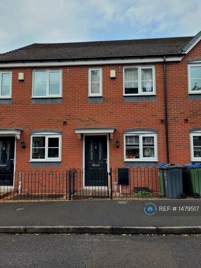 2 Bedroom Terraced House To Rent In St. Lukes Street, Cradley Heath, B64