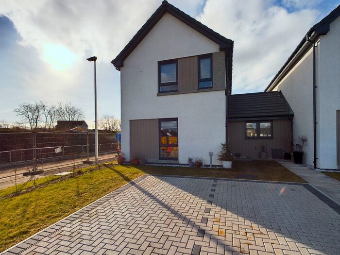 3 Bedroom Semi-Detached House For Sale In Shepherd Lane, Rattray, Blairgowrie, Perthshire, PH10