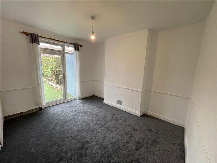 3 Bedroom Terraced House To Rent In Donnybrook Road, London, SW16