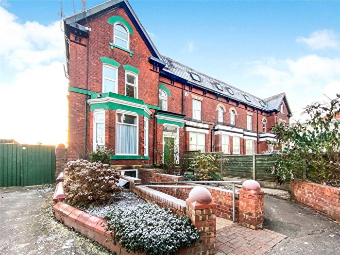 1 Bedroom Flat To Rent In Portland Crescent, Manchester, Greater Manchester, M13