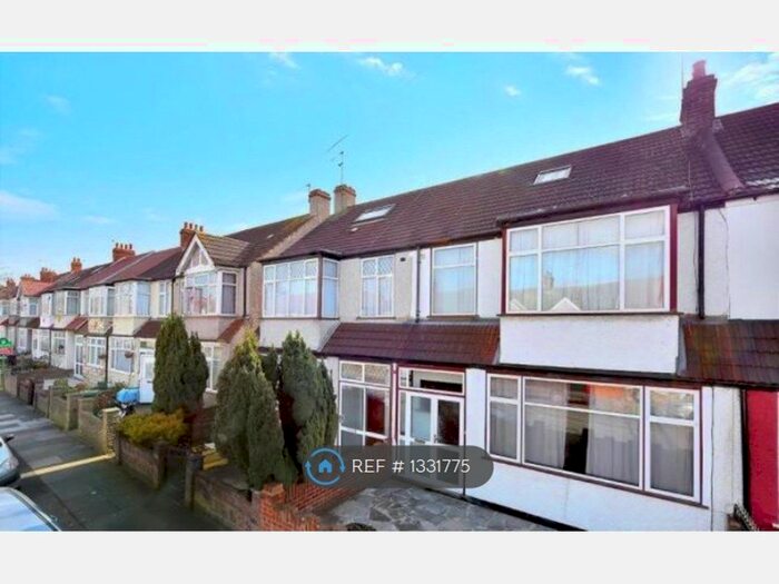 3 Bedroom Terraced House To Rent In Manor Road, Mitcham, CR4