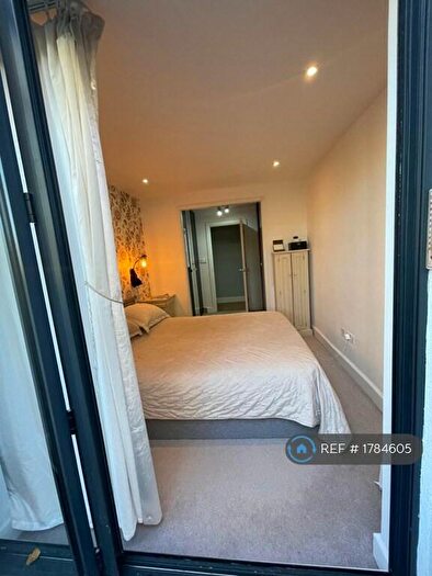 1 Bedroom Flat To Rent In Ford Close, London, E3