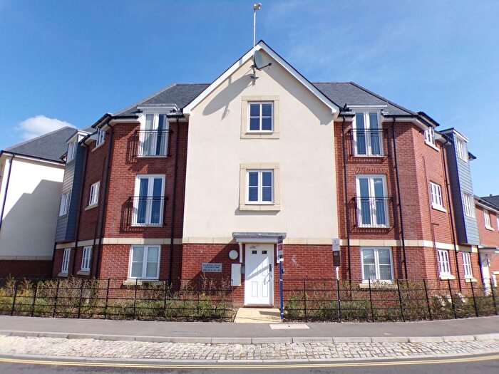 1 Bedroom Flat To Rent In Cutforth Way, Romsey, SO51